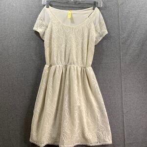 Bee Stiched Lace Dress Women Small Lace Dress